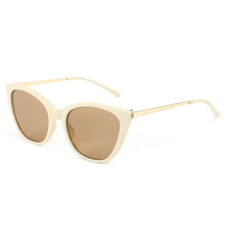 Women's Elegant Cat-Eye Sunglasses with High-Quality Frame and UV Protection Skanto