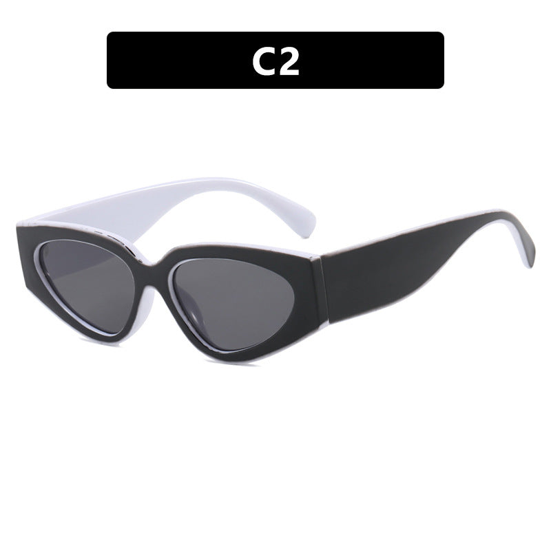 Women's Cat-Eye Sunglasses with Extravagant Design and Protective UV Filter Skanto