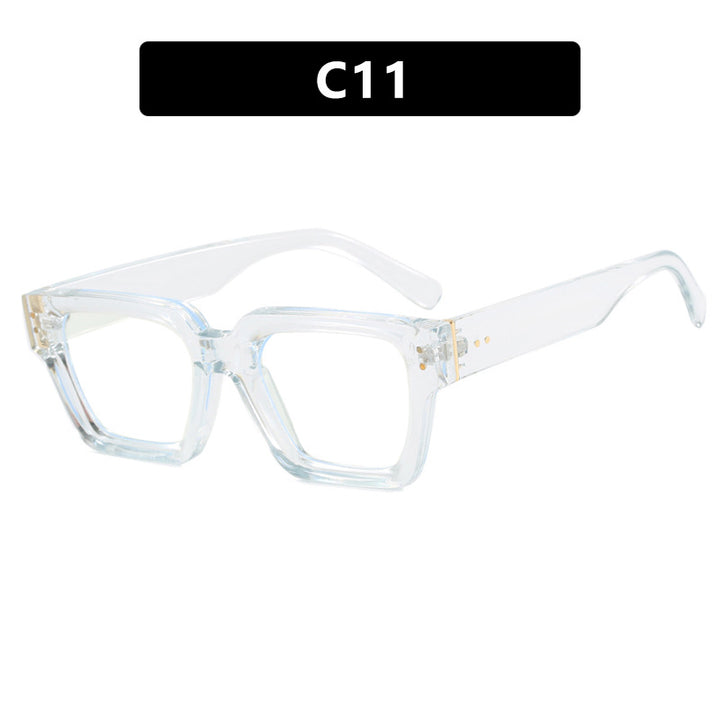 Women's Fashionable Sunglasses in Elegant Oversized Design Skanto