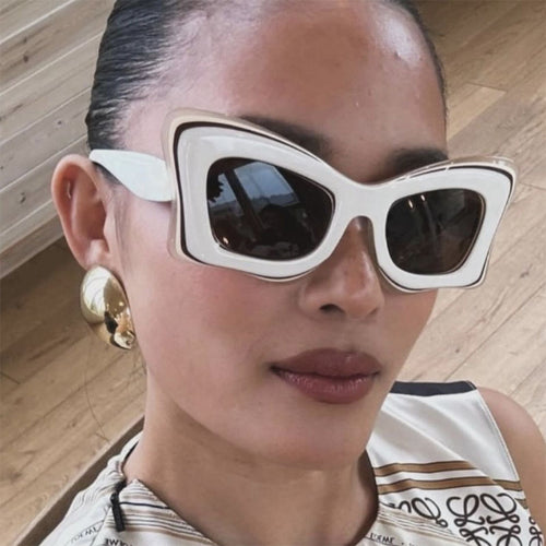 Women's oversized sunglasses in extravagant design Skanto