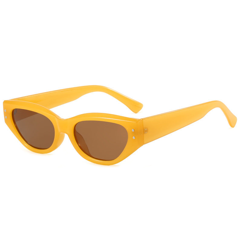 Dame moteriktig solbrille i trendy Cat-Eye stil Skanto