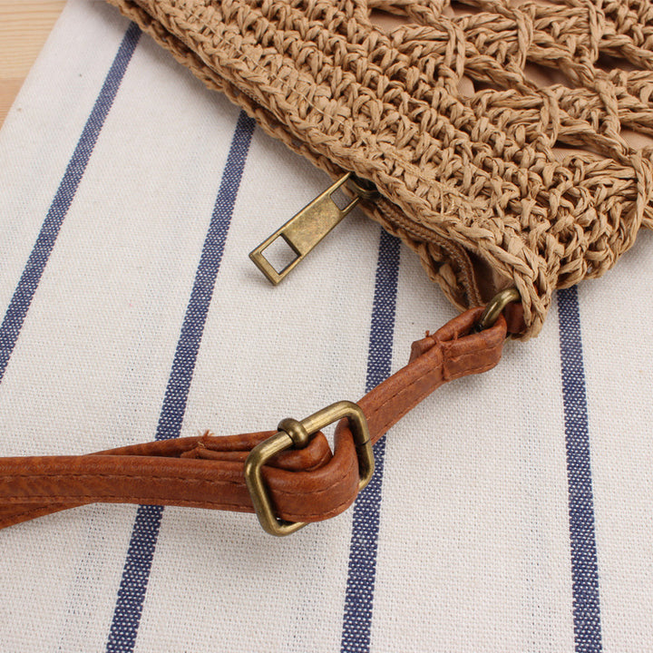 Handbag with modern braided pattern Skanto