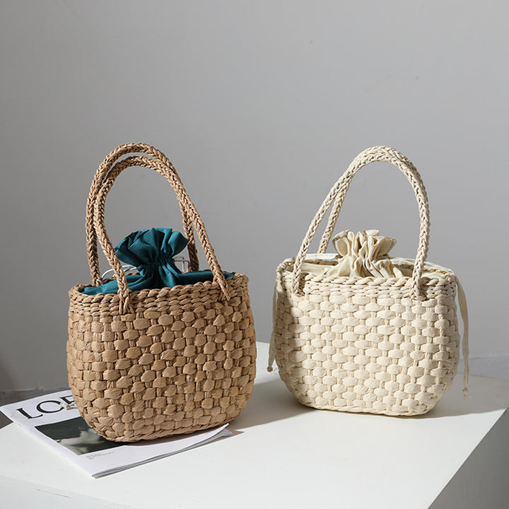 Handmade mini basket handbag with stylish woven pattern Skanto