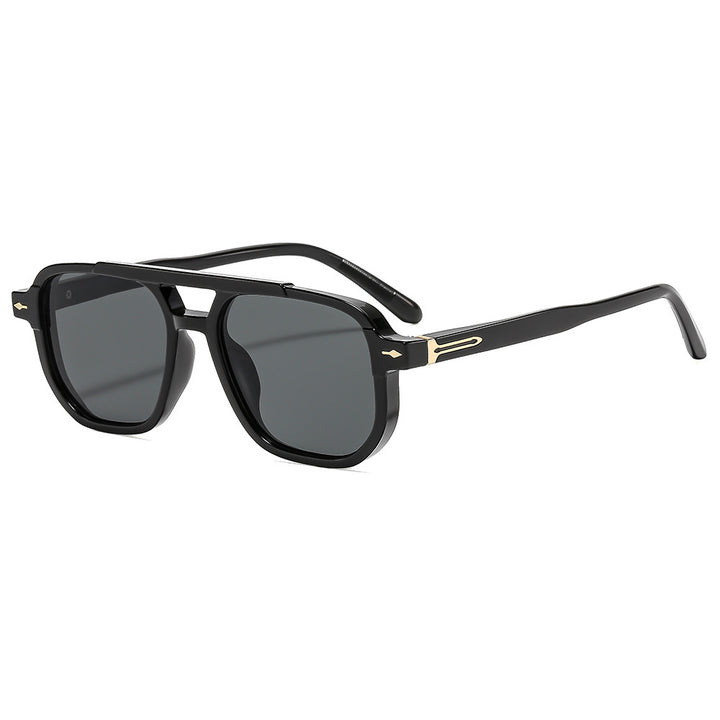 Dame moteriktig solbrille med ekstra stort ramme Skanto