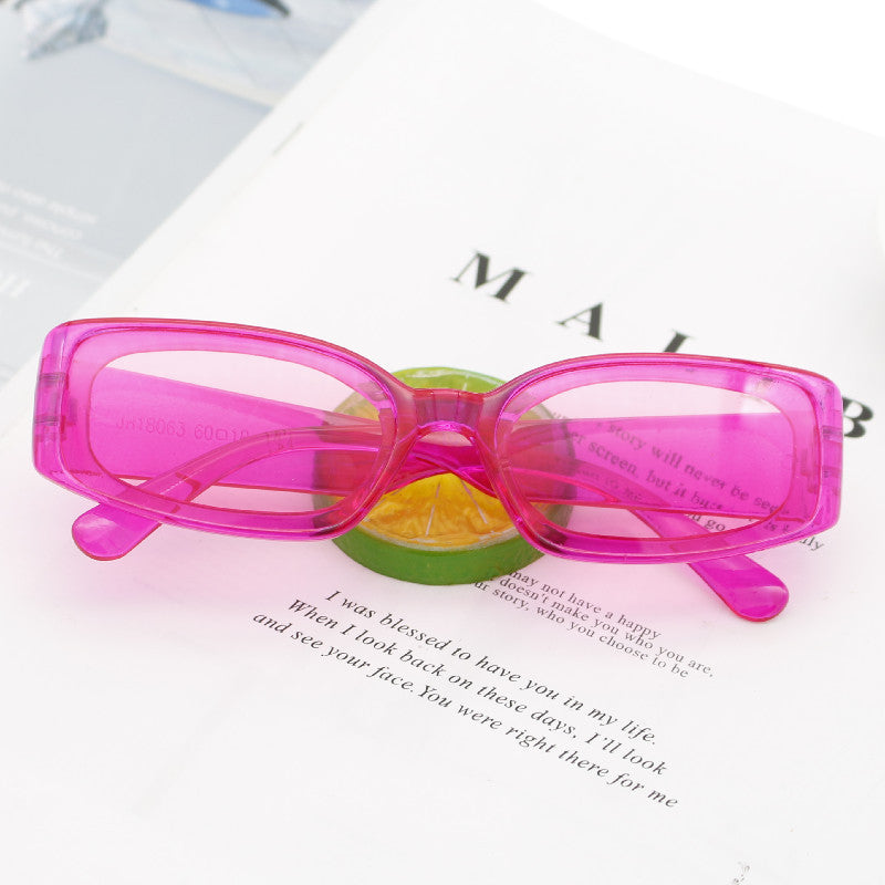 Damer eksklusiv oversized solbrille i moderne design Skanto