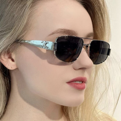 Dame Sporty Solbriller med polarisering linser og elegant metallramme Skanto
