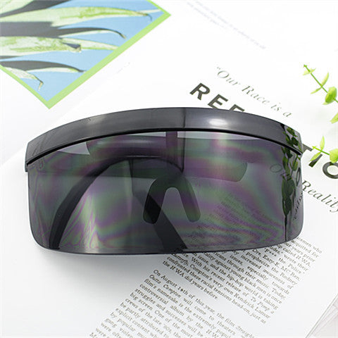 Dame Sport-solbriller i futuristisk design Skanto