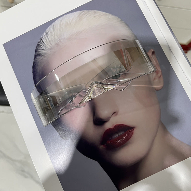 Damer futuristisk visir-lignende solbrille Skanto