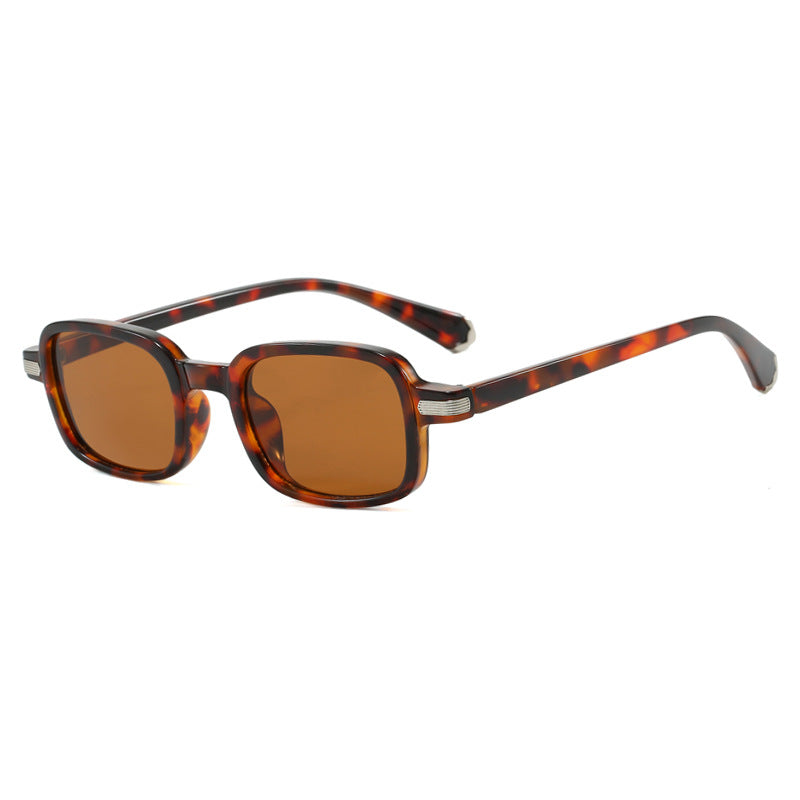 Women's Fashionable Square Sunglasses in Trendy Tortoiseshell Design Skanto