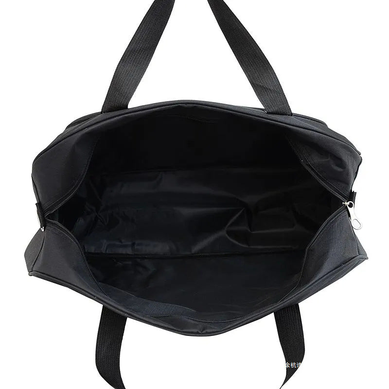 Sportbag med romslige rom og forsterket bære system Skanto