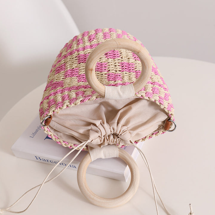 Handmade basket bag with wooden handle and adjustable shoulder strap Skanto