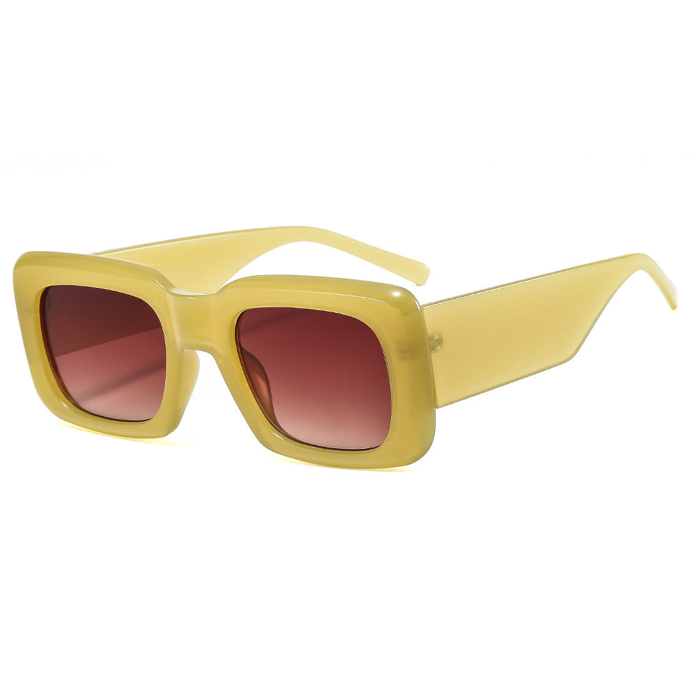 Dame oversized solbriller med kvadratisk ramme og transparent design Skanto