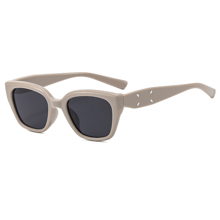Women's unique sunglasses with eye-catching shaped frame Skanto