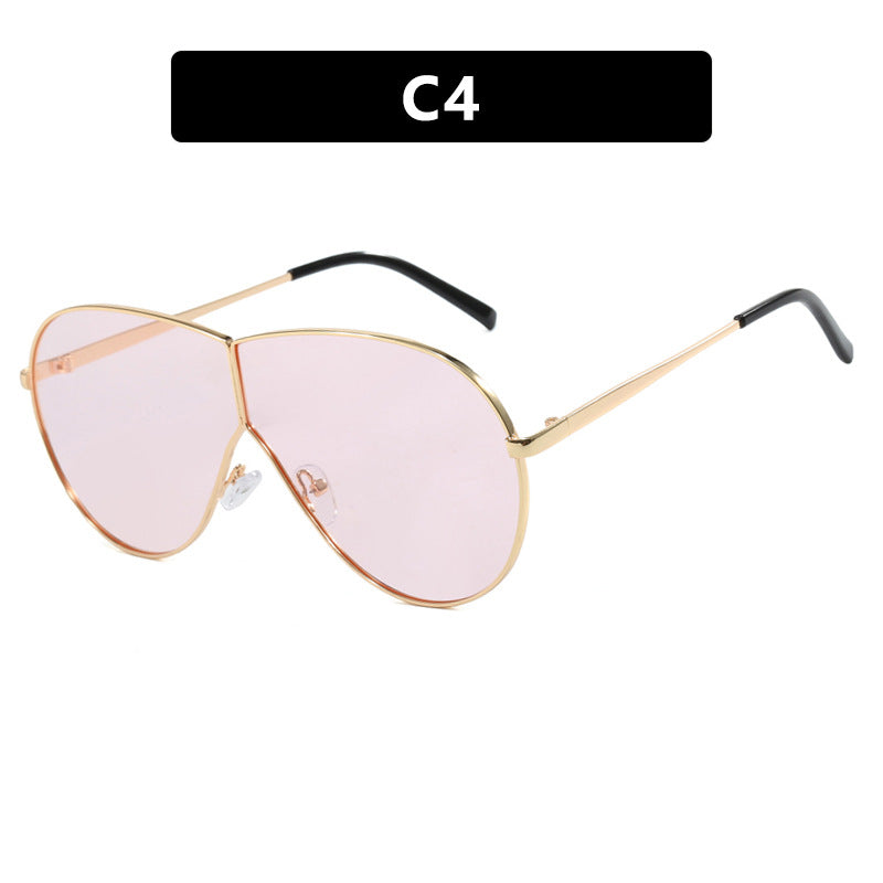 Women's pilot sunglasses with elegant gold frame and blue lenses Skanto