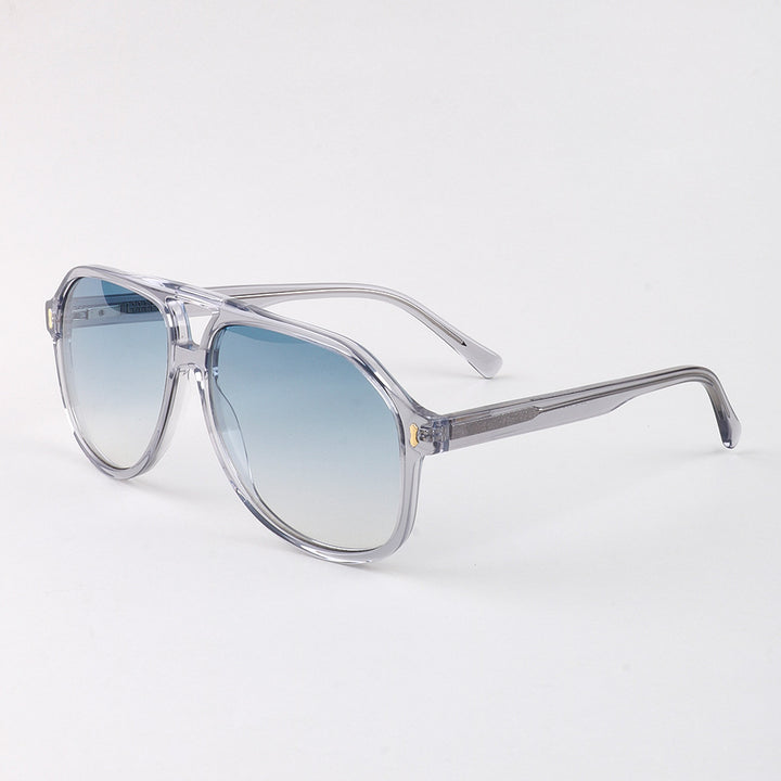 Dame moderne solbrille med innovativ ramme Skanto