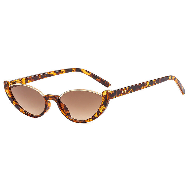 Dame moteriktig katteøyne solbrille Skanto