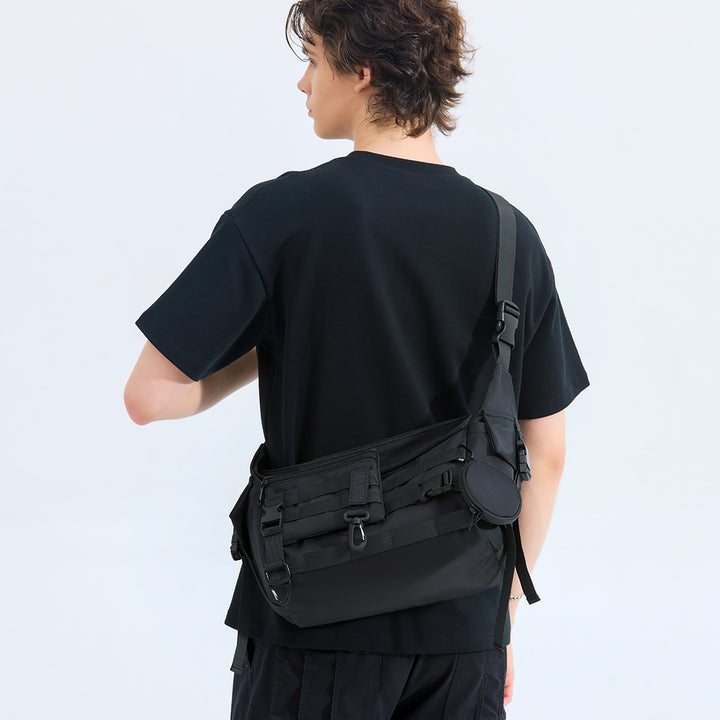 Taktisk Crossbody Sling Bag Skanto