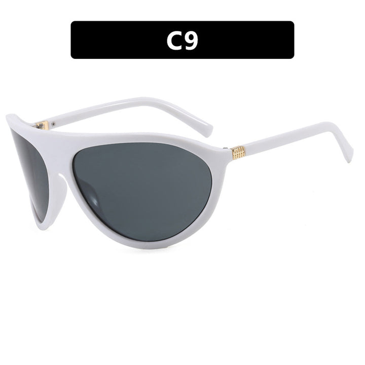 Women's Cat-Eye Sunglasses with Unique Design and Protective UV Filter Skanto