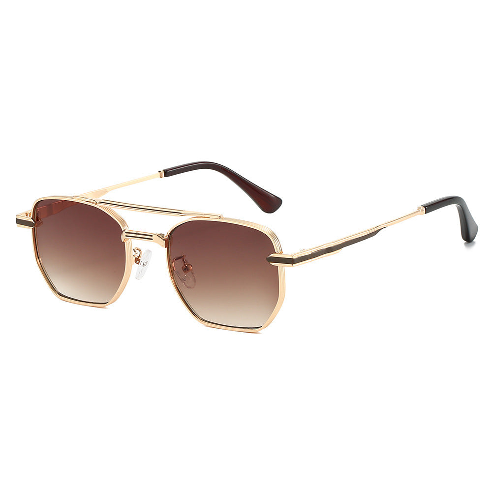 Dame trendy solbriller i elegant åttkantet design Skanto