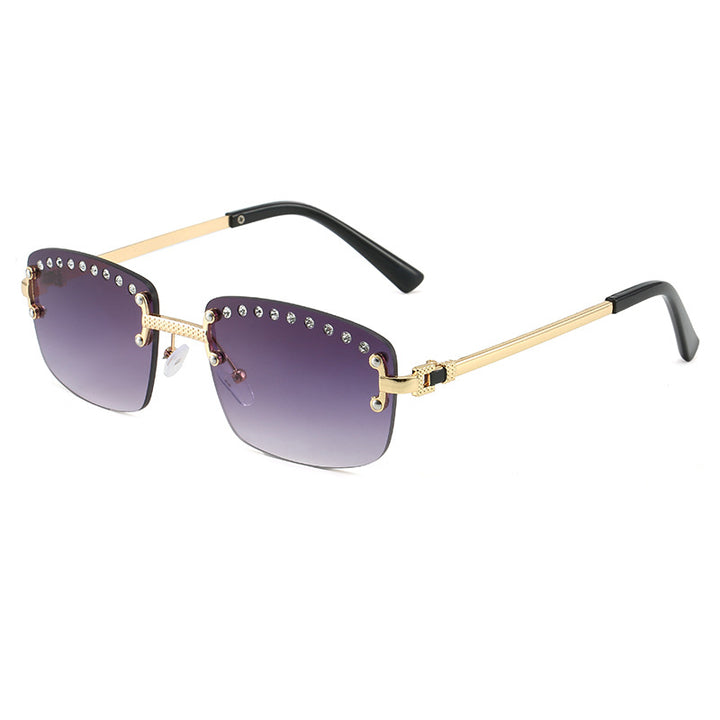 Dame elegant solbrille med glitrende krystallakenter Skanto