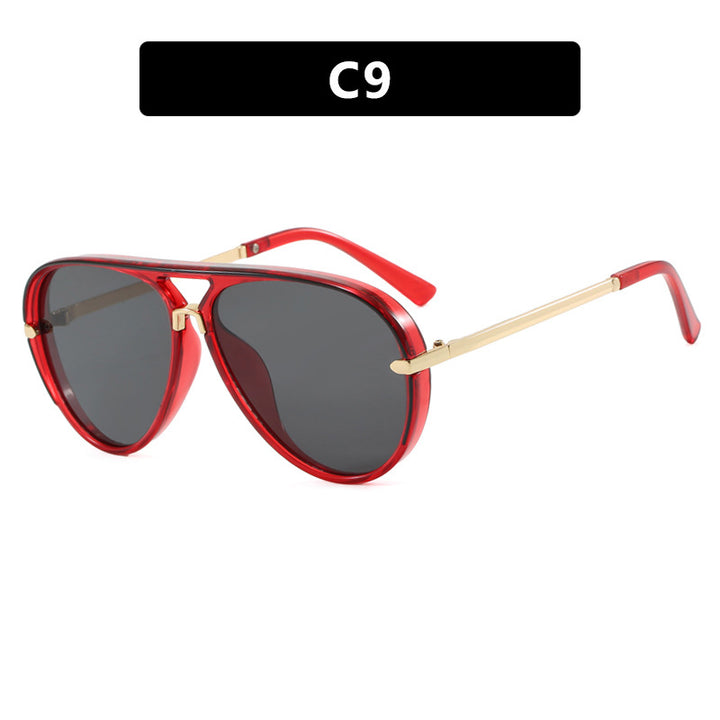 Women's Fashionable Pilot Sunglasses with Elegant Metal Accents Skanto