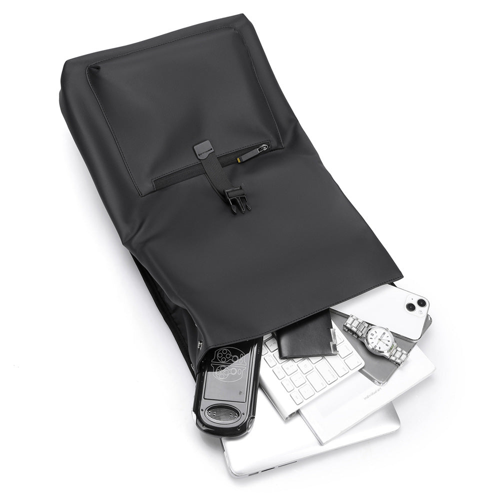 Høy kvalitet og vanntett ryggsekk med innovativt rolltop-system Skanto