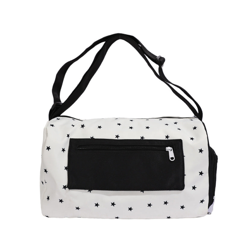 Sporty crossbody bag with practical storage pockets Skanto