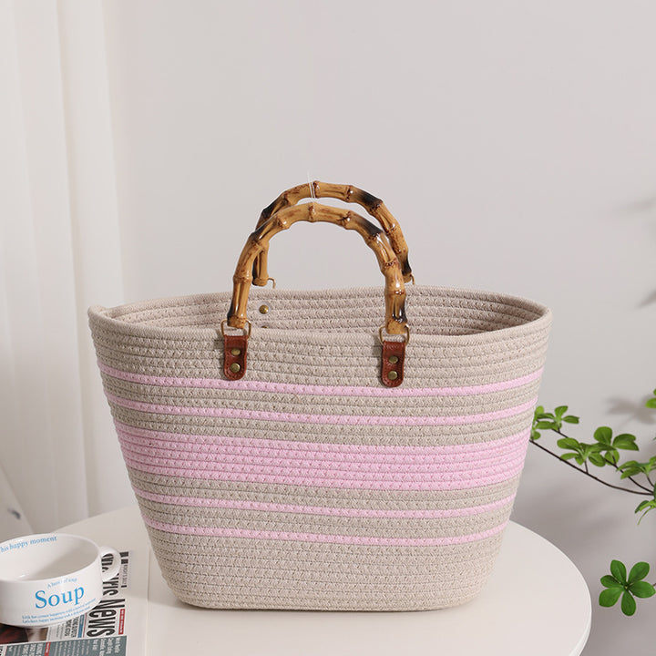 Modern straw basket with bamboo handle Skanto