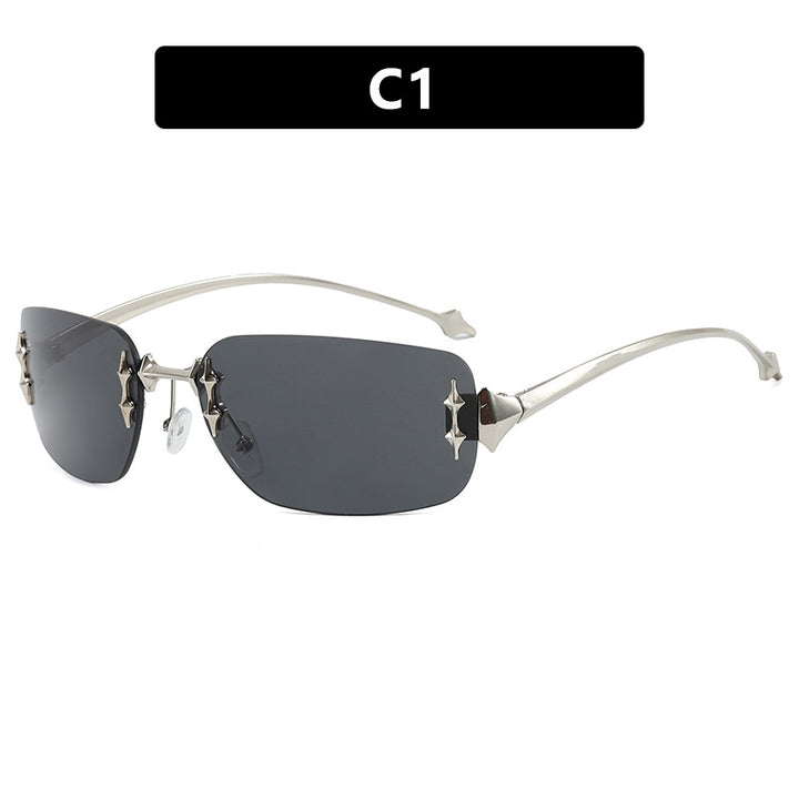 Women's designer sunglasses with ornate details Skanto