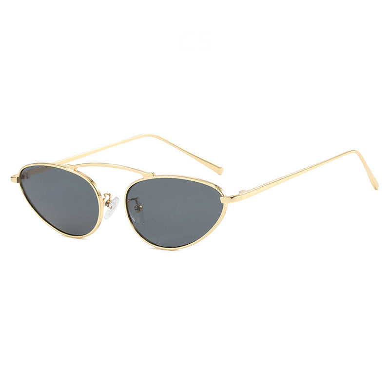 Women's trendy Cat-Eye sunglasses with slim metal frame Skanto