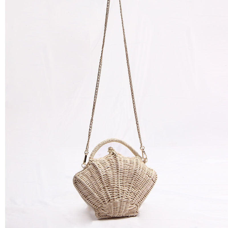 Handmade beach bag with organic design Skanto
