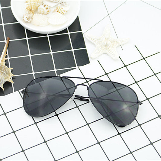 Damer moderne pilot-solbrille med fargegradient linse-design Skanto
