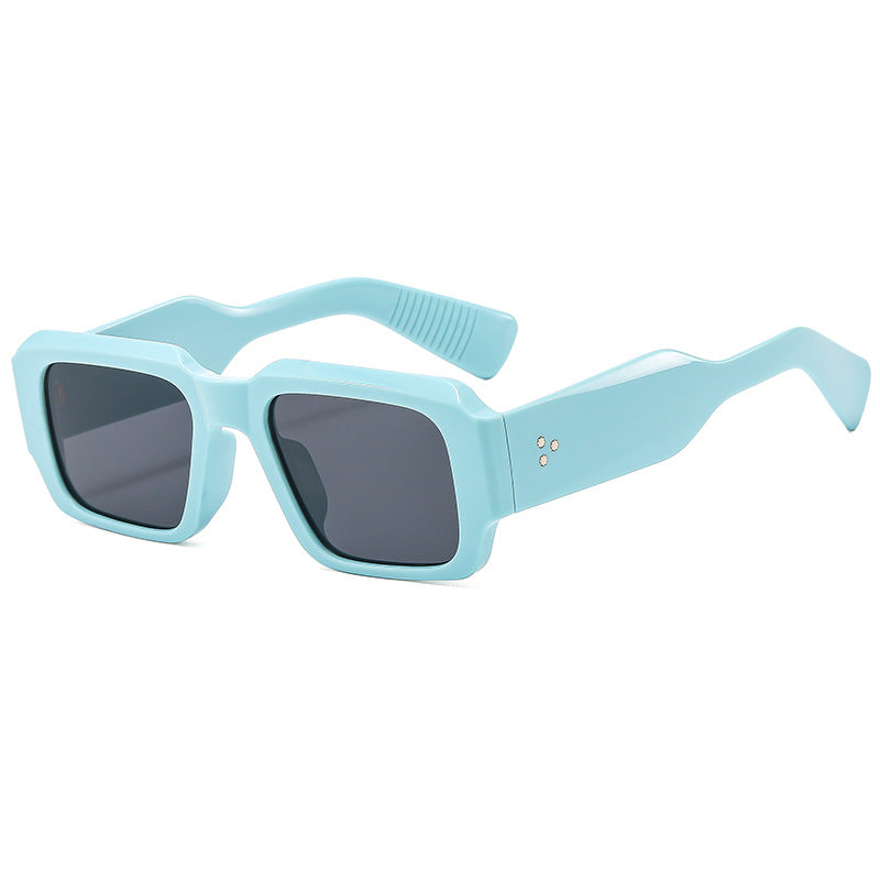 Dame Stilig Solbrille i urbant stil Skanto