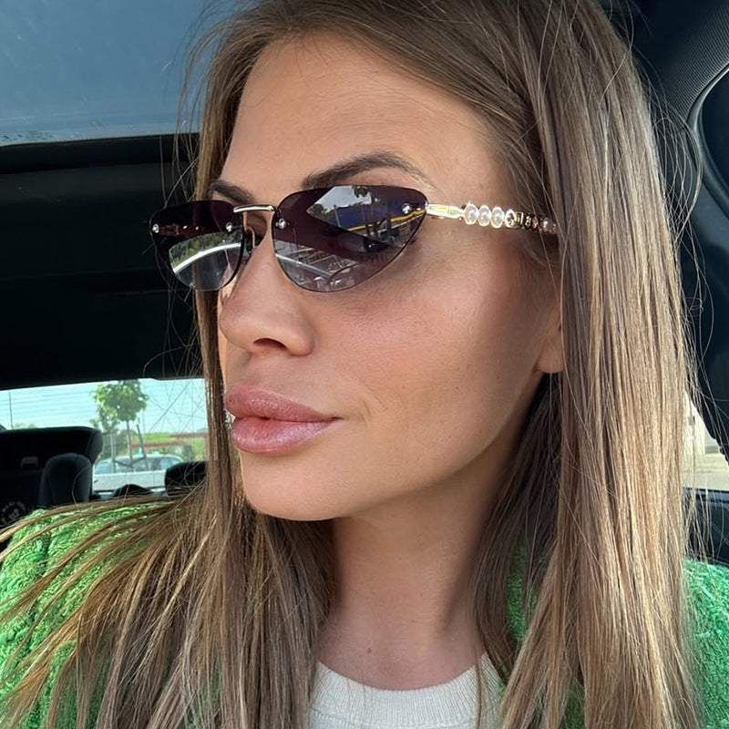 Damer Cat-Eye solbriller med luksuriøse detaljer og beskyttende UV-filter Skanto