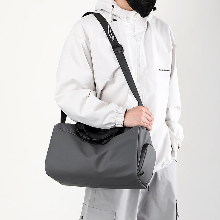 Multifunksjonell sport- og reiseveske med robust design Skanto