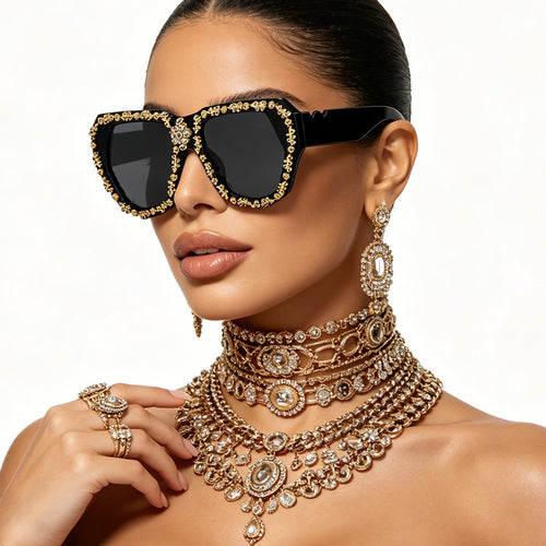 Dame modische solbrille med opulent krystallramme Skanto