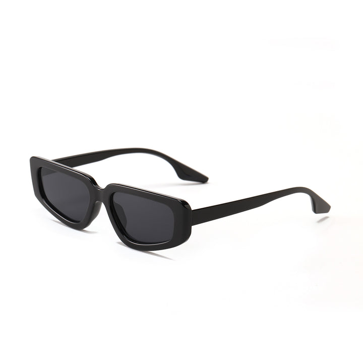 Dame moteriktig kvadratisk solbrille med moderne høyglanset plastramme Skanto
