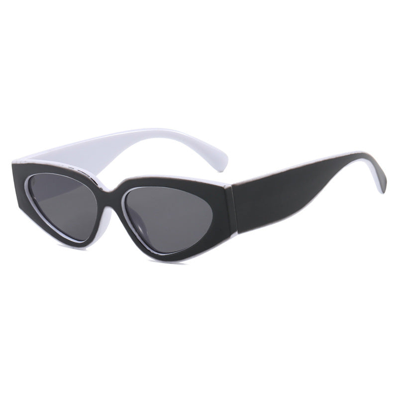 Women's Cat-Eye Sunglasses with Extravagant Design and Protective UV Filter Skanto