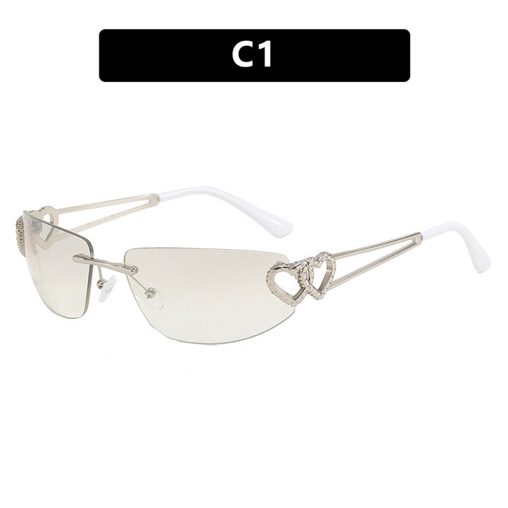 Dame Cat-Eye solbriller med unikt hjerte-design og beskyttende UV-filter Skanto