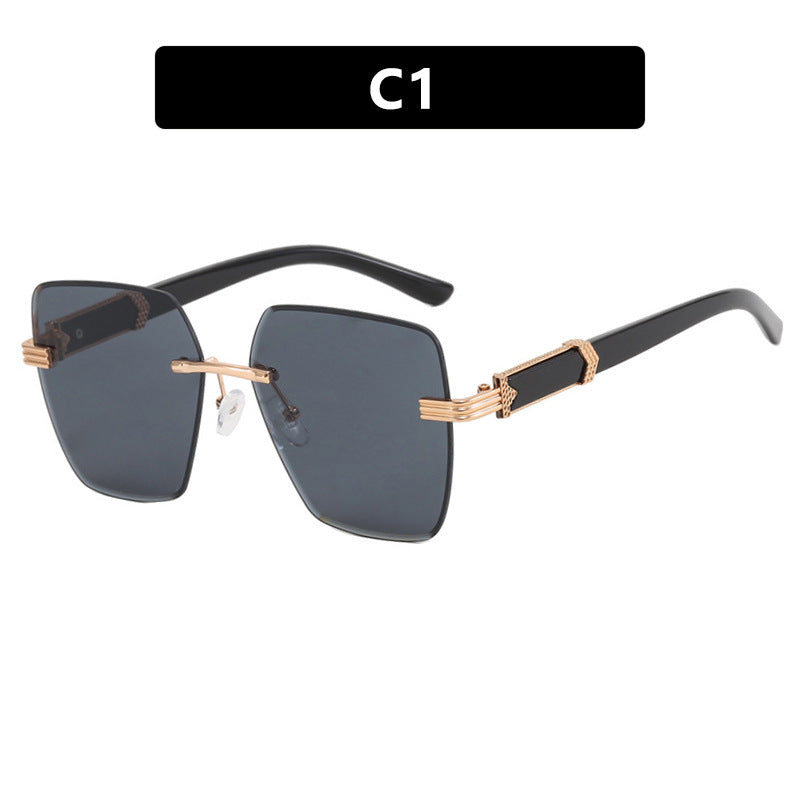 Dame moteriktig kvadratisk solbrille med glamorøse aksenter og UV-beskyttelse Skanto