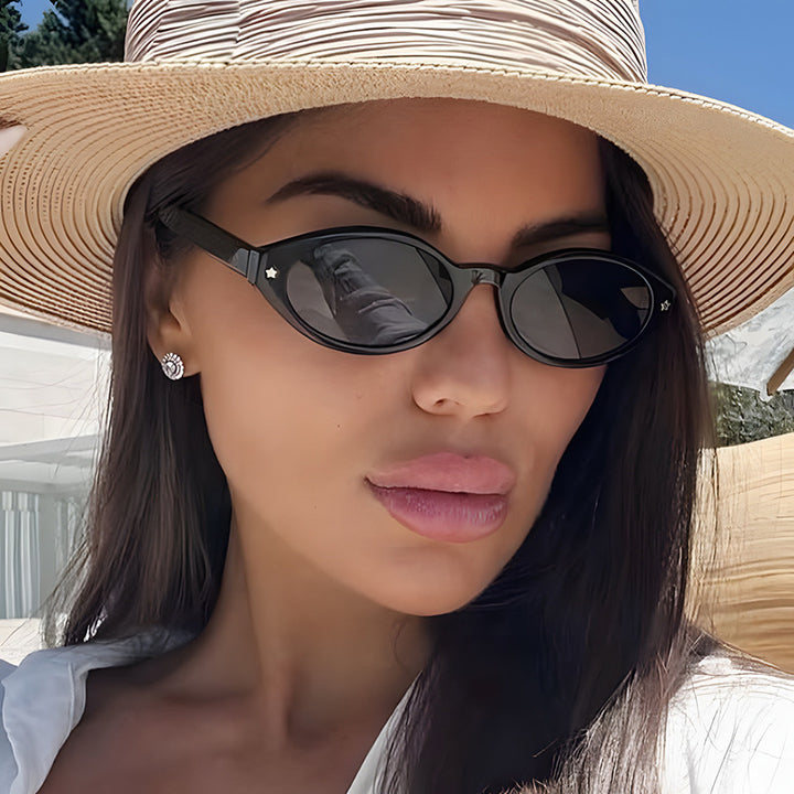 Women's Cat-Eye Sunglasses with Elegant Carrying Case Design Skanto
