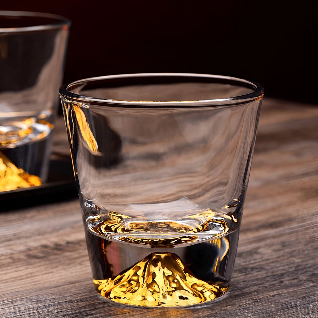 Whiskeyglass med Mount Fuji-design – Elegant sett for kjennere | Skanto