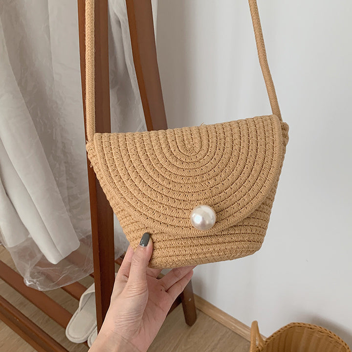Shoulder Bag with Elegant Pearl Clasp Skanto