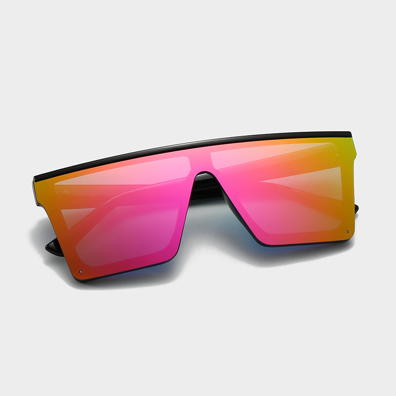 Dame oversized solbriller i futuristisk design Skanto
