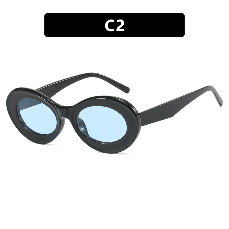 Women's oval sunglasses with modern lenses Skanto