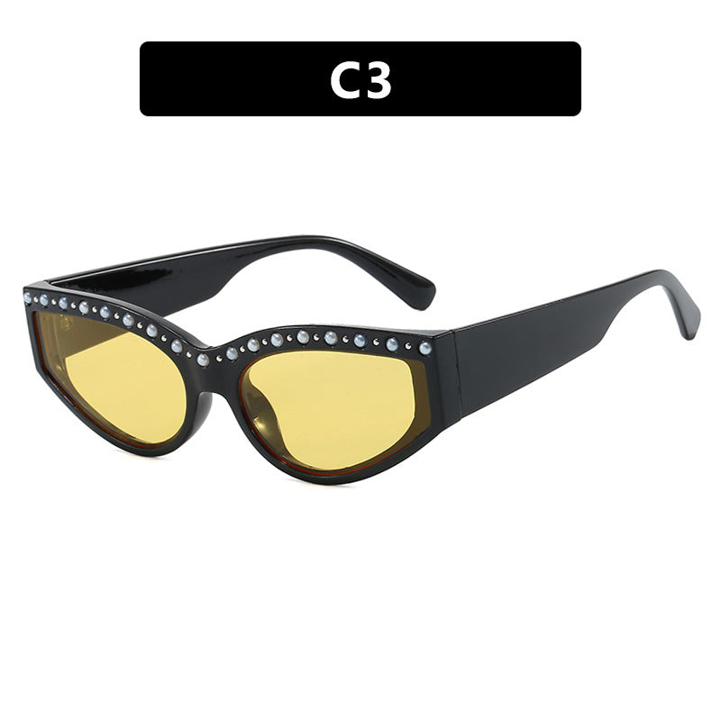 Women's Cat-Eye Sunglasses with Sparkling Rhinestones and Animal Print Skanto