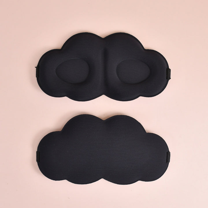 Dame med søte sky søvnmaske laget av minneskum med ergonomisk polstring og justerbart elastisk bånd Skanto