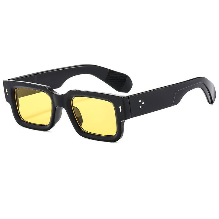 Dame moteriktig kvadratisk solbrille i iøynefallende skjoldpatt-design Skanto