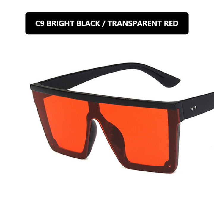 Dame moterettet Sport-solbrille i futuristisk design Skanto