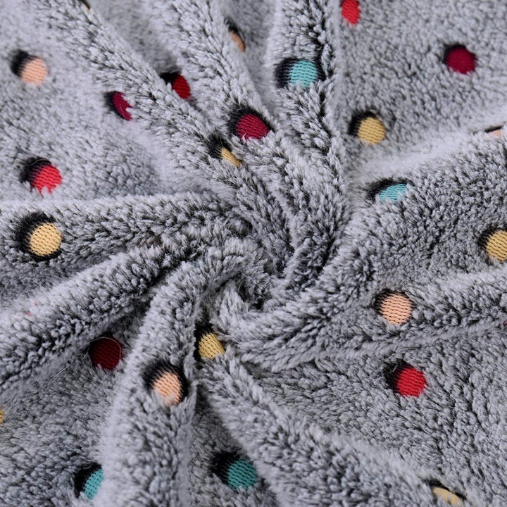 Dame Koselig Fleece-teppe med moderne prikkedesign Skanto